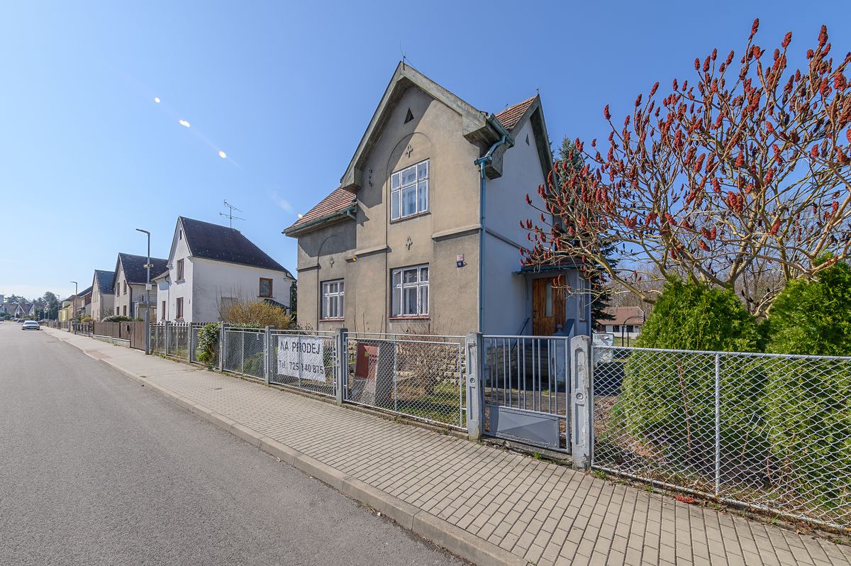 Prodej rodinného domu 80 m², pozemek 1101 m²