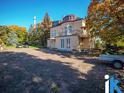 Prodej vily 198 m², pozemek 1150 m²