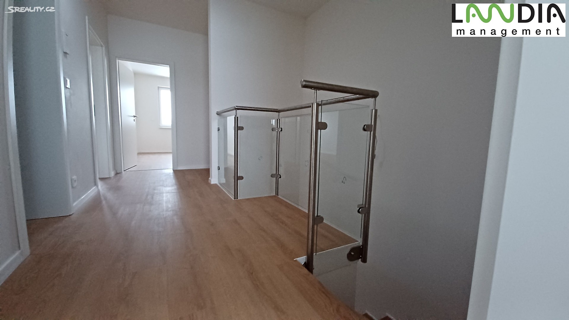 Prodej  rodinného domu 132 m², pozemek 214 m² – pohled 2