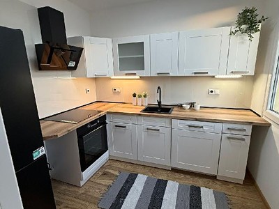 Pronájem bytu 1+kk 35 m²