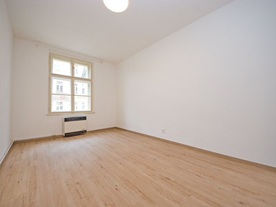Pronájem bytu 1+kk 29 m²