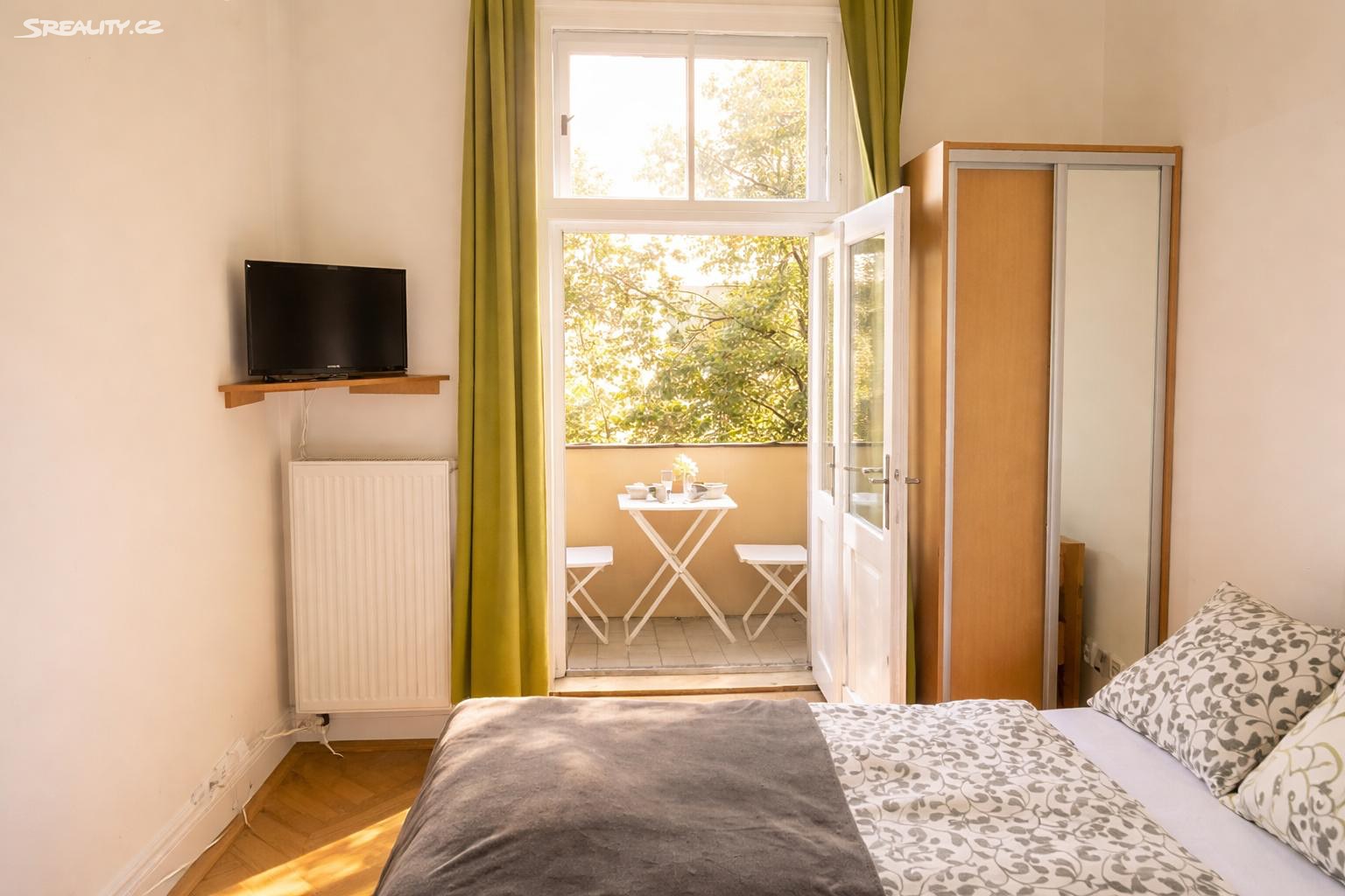 Pronájem bytu 1+kk 25 m² – pohled 3