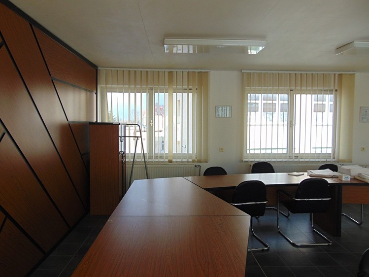Gewerbefläche zur Miete, 54 m² (4 von 6)