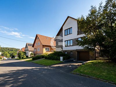 Prodej rodinného domu 200 m², pozemek 687 m²