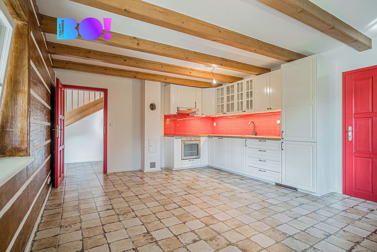 Prodej rodinného domu 180 m², pozemek 1312 m² – fotografie 5