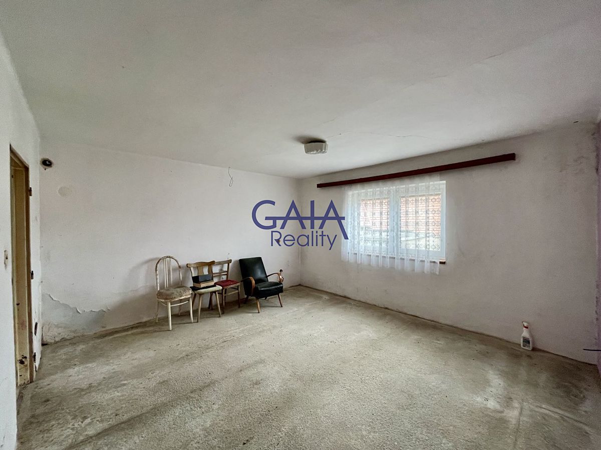 Prodej rodinného domu 127 m², pozemek 235 m² – fotografie 2