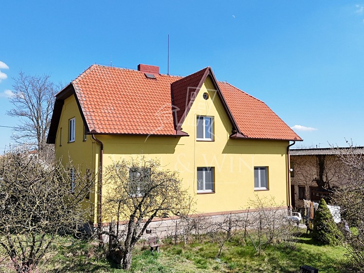Будинок на продаж, 240 м² (1 з 21)