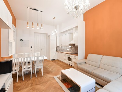 Pronájem bytu 2+kk 70 m²