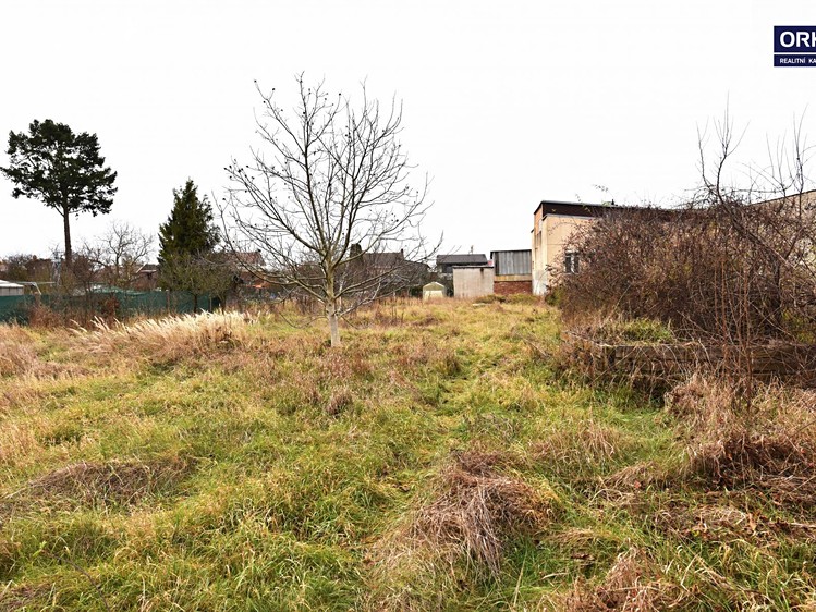Pronájem pozemku, 1 003 m² (2 z 3)