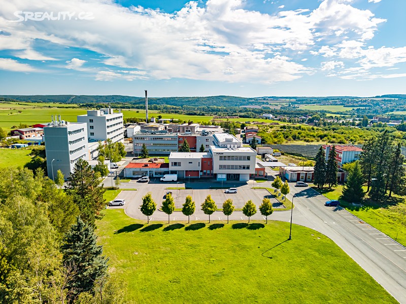 Pronájem kanceláře 1 224 m², okres Praha-západ