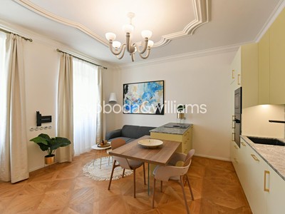 Pronájem bytu 1+kk 39 m²