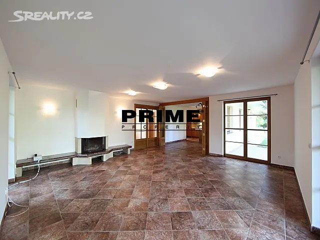 Pronájem rodinného domu 340 m², pozemek 1197 m² – pohled 3