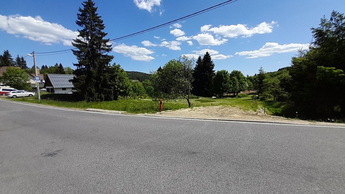 Prodej stavebního pozemku 2313 m²