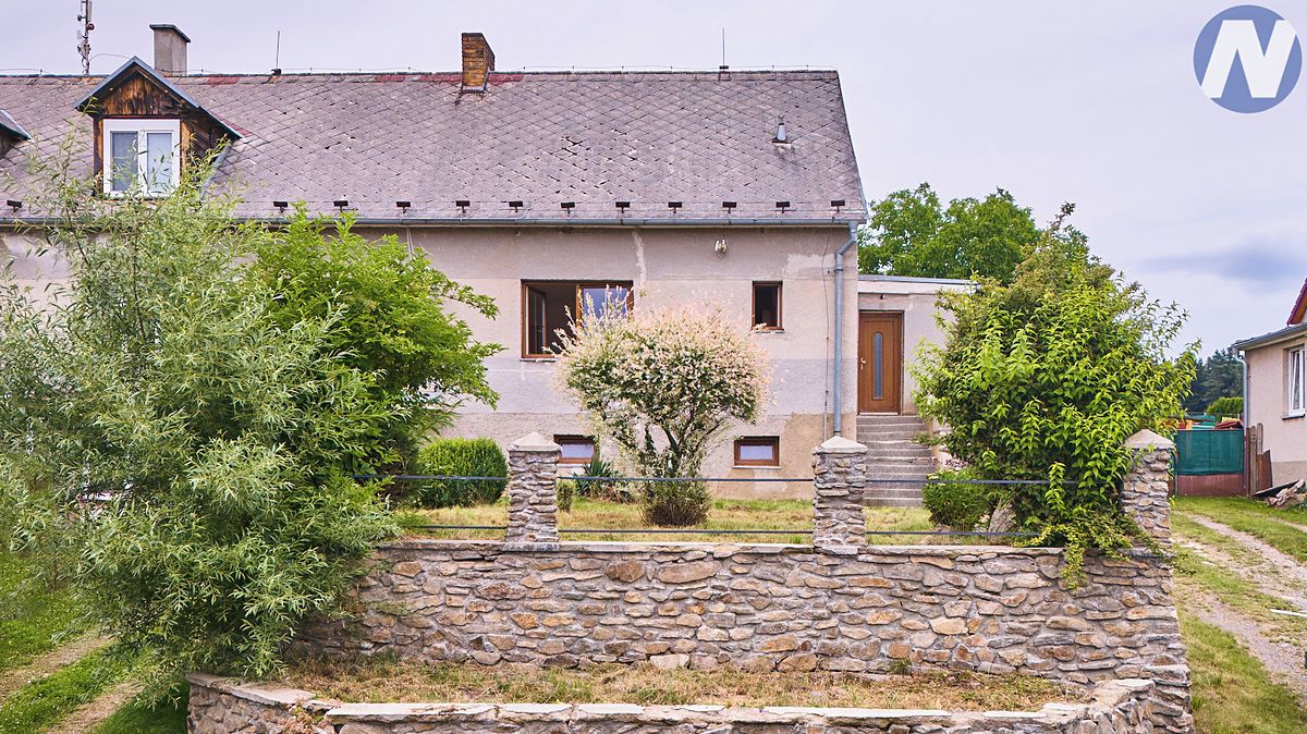 Prodej rodinného domu 202 m², pozemek 743 m² – fotografie 4
