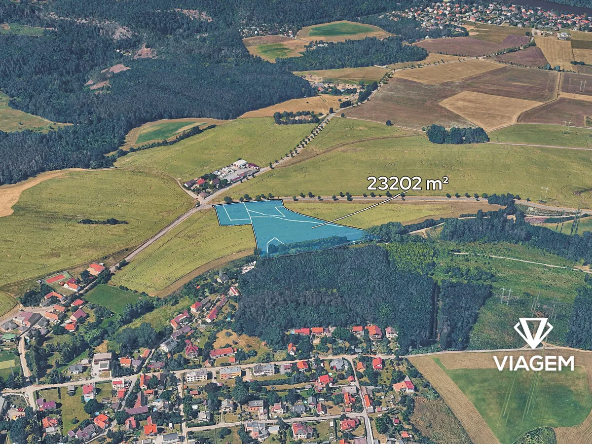 Prodej podílu 1/3 pole 7734 m²