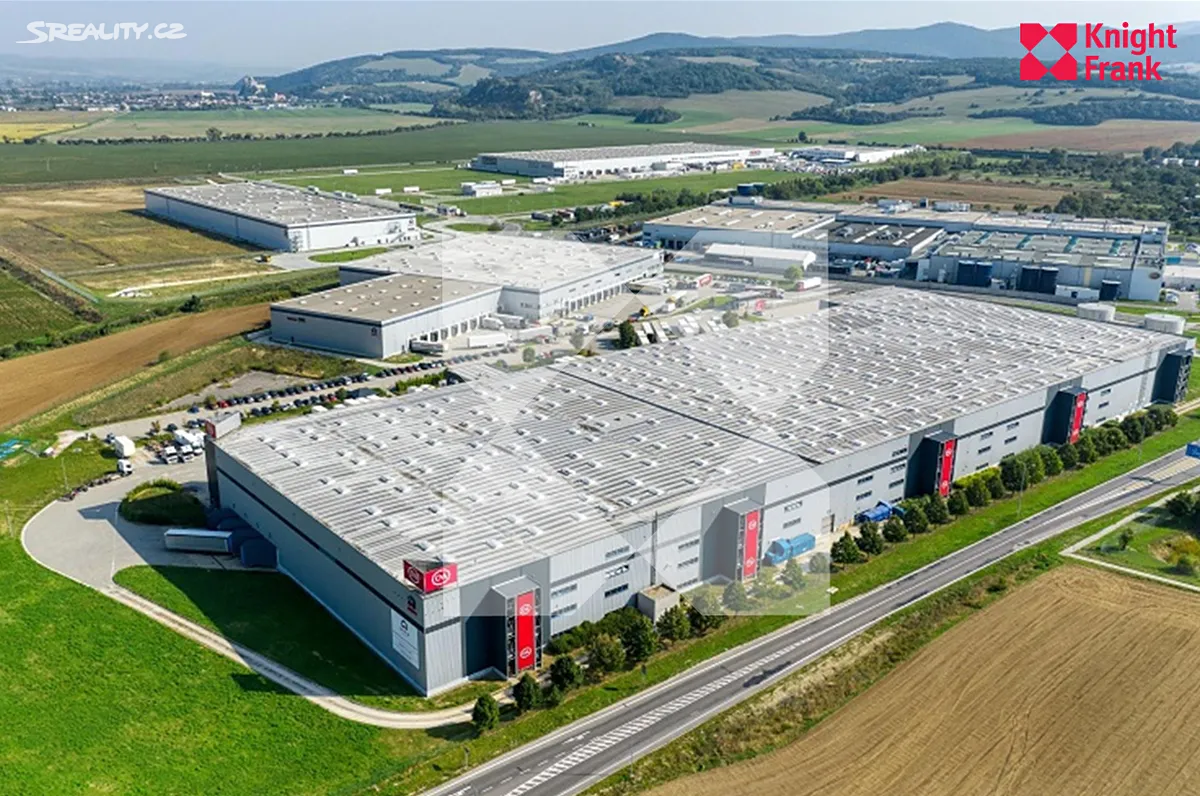 Pronájem skladového prostoru 3359 m², Lovosice