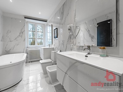 Prodej  vícegeneračního domu 156 m², pozemek 518 m²