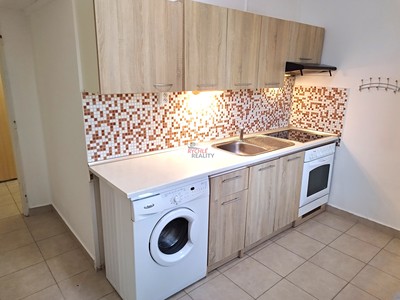 Pronájem bytu 1+1 38 m²