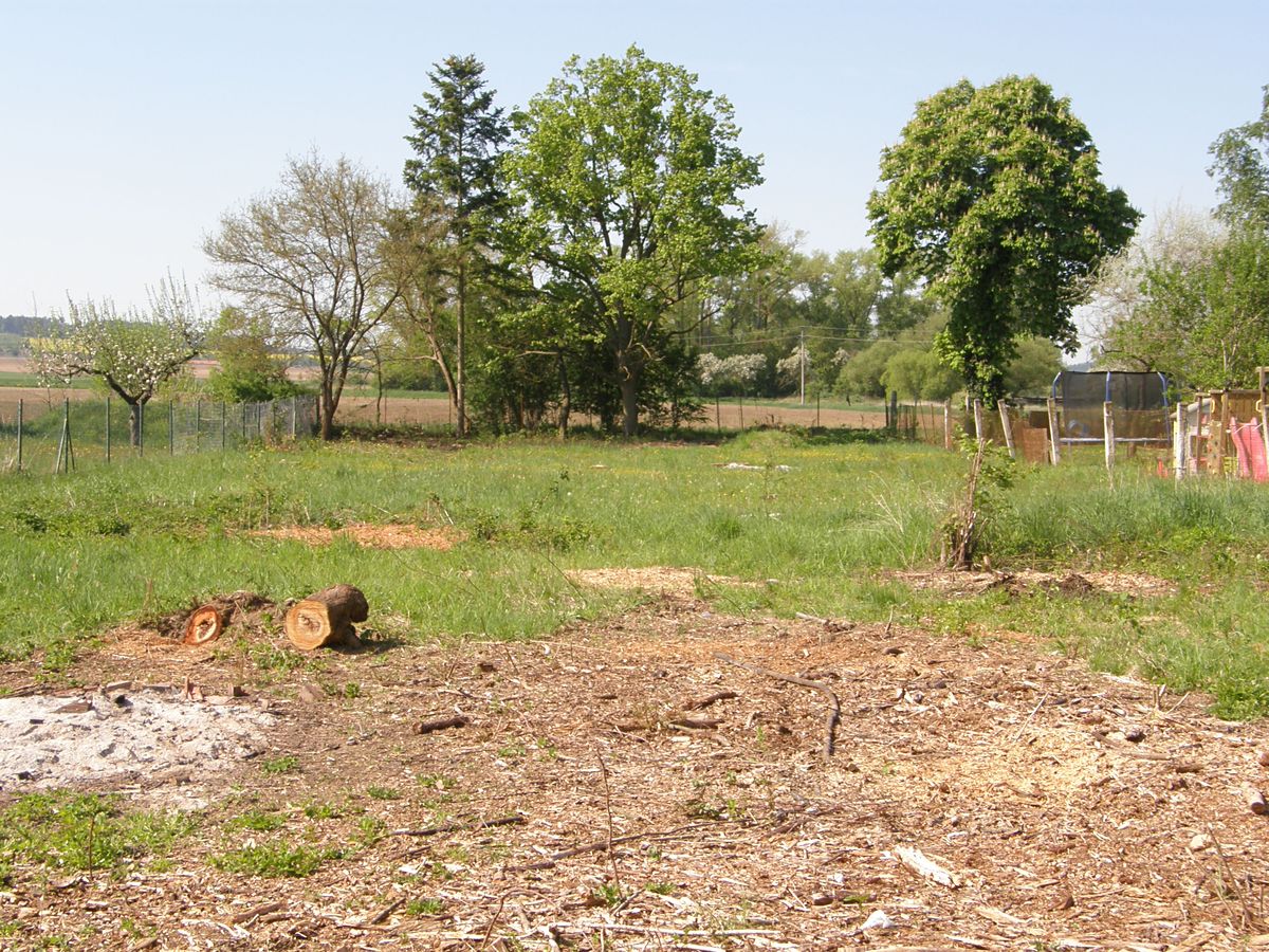 Prodej stavebního pozemku 2575 m² – fotografie 2