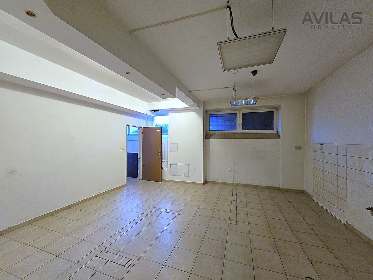 Pronájem obchodního prostoru 39 m²