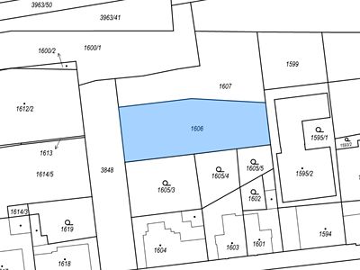 Prodej komerčního pozemku 809 m²