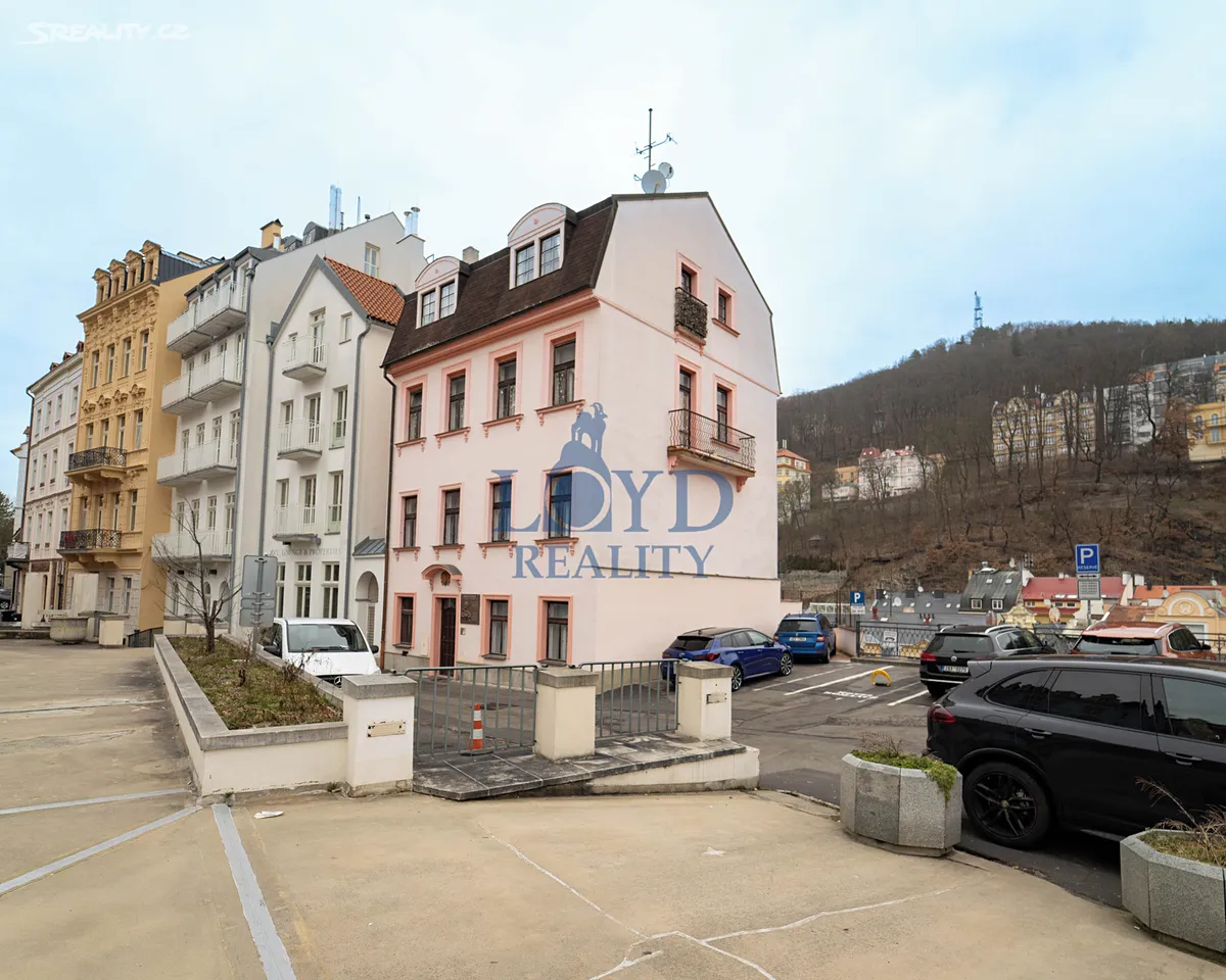 Prodej činžovního domu 261 m², Karlovy Vary