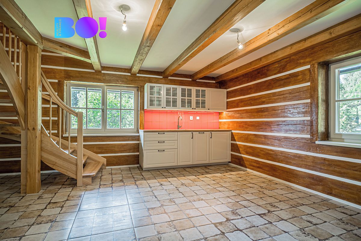Prodej rodinného domu 180 m², pozemek 1312 m² – fotografie 3