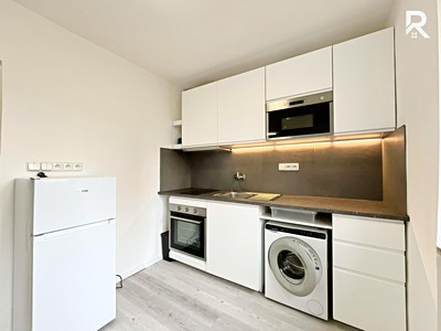 Pronájem bytu 1+kk 28 m²