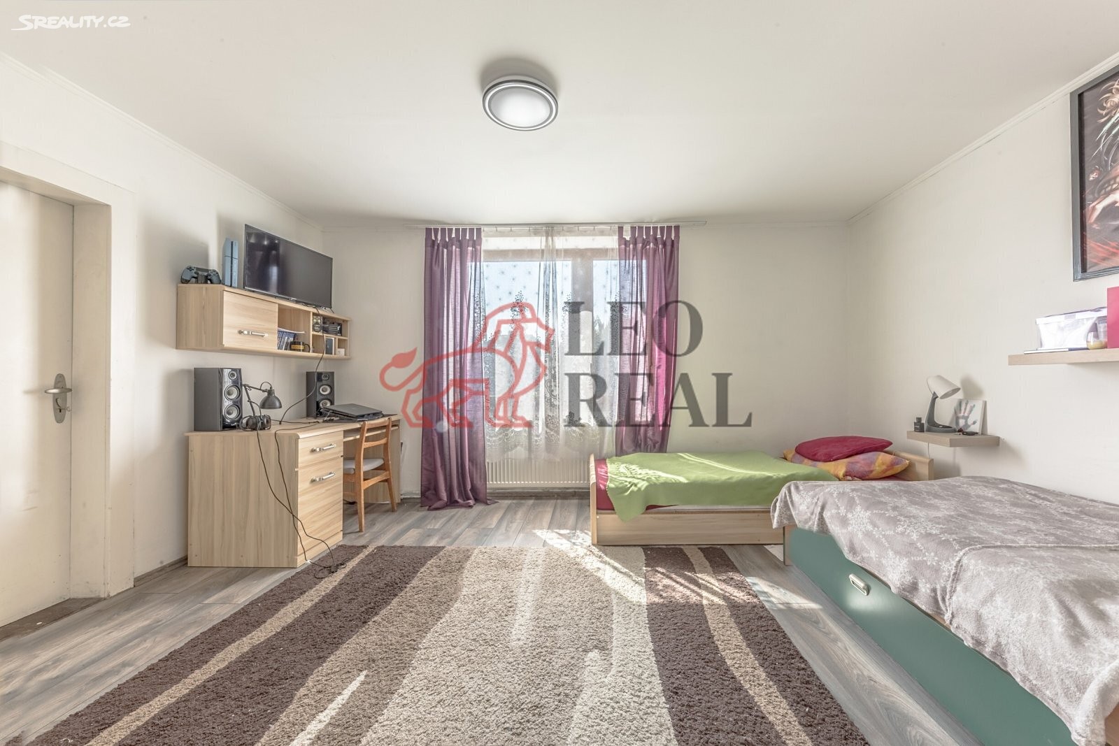 Prodej  rodinného domu 200 m², pozemek 1 201 m² – pohled 6