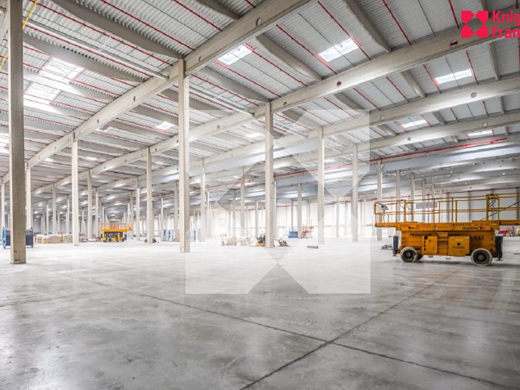 Комерційне приміщення в оренду, 4 300 м² (3 з 3)