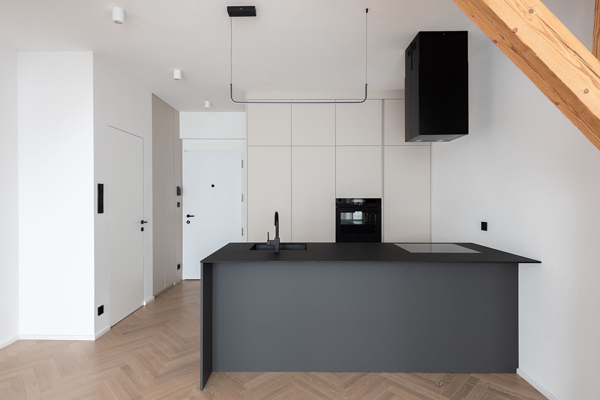 Pronájem bytu 3+kk 95 m² (Jednopodlažní)