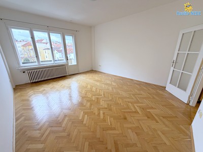 Pronájem bytu 1+kk 34 m²