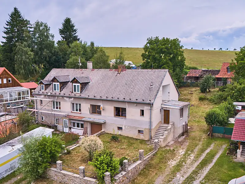 Prodej rodinného domu 202 m², pozemek 743 m², Malonty – náhled fotky 2