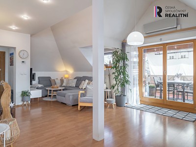 Prodej bytu 4+kk 180 m² (Podkrovní)