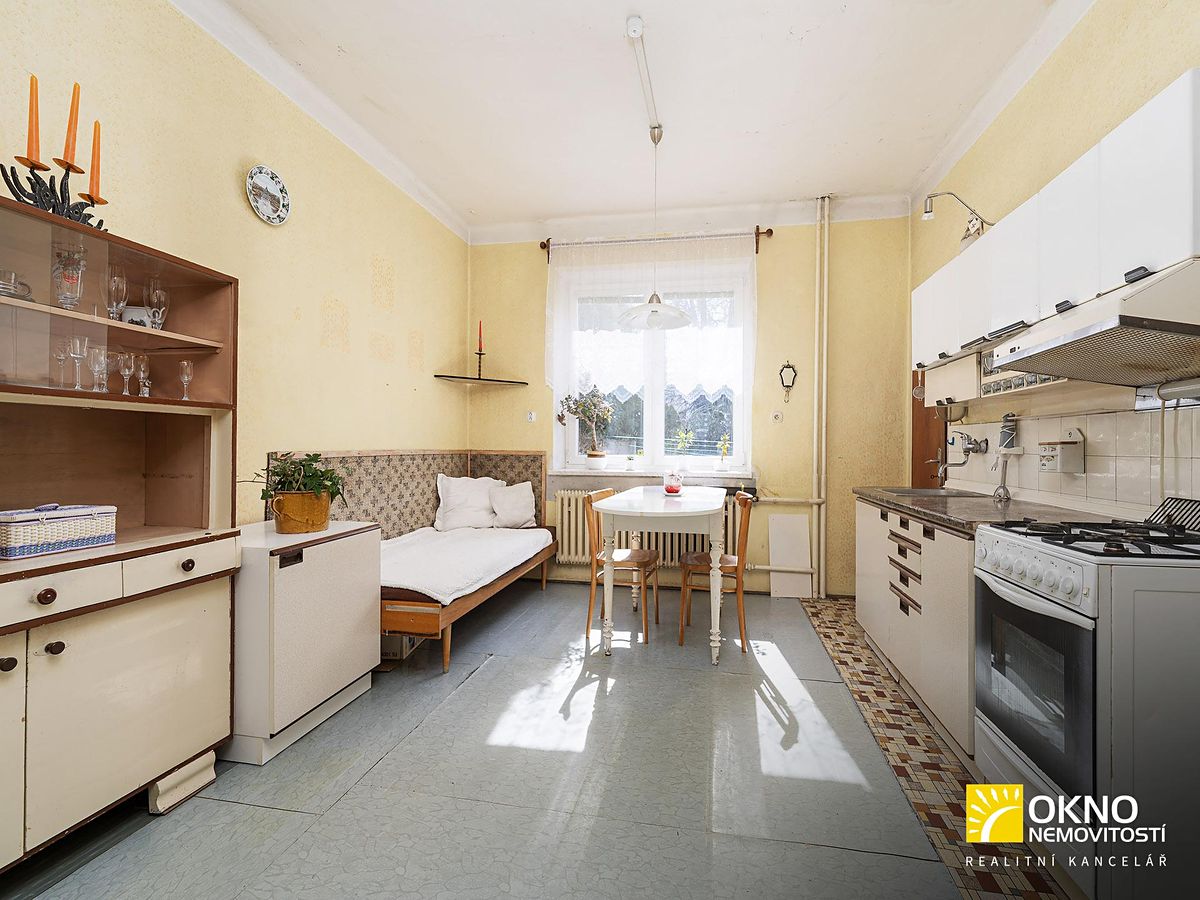 Prodej rodinného domu 100 m², pozemek 391 m² – fotografie 2