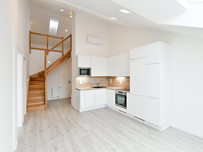 Pronájem bytu 3+kk 89 m² (Mezonet)