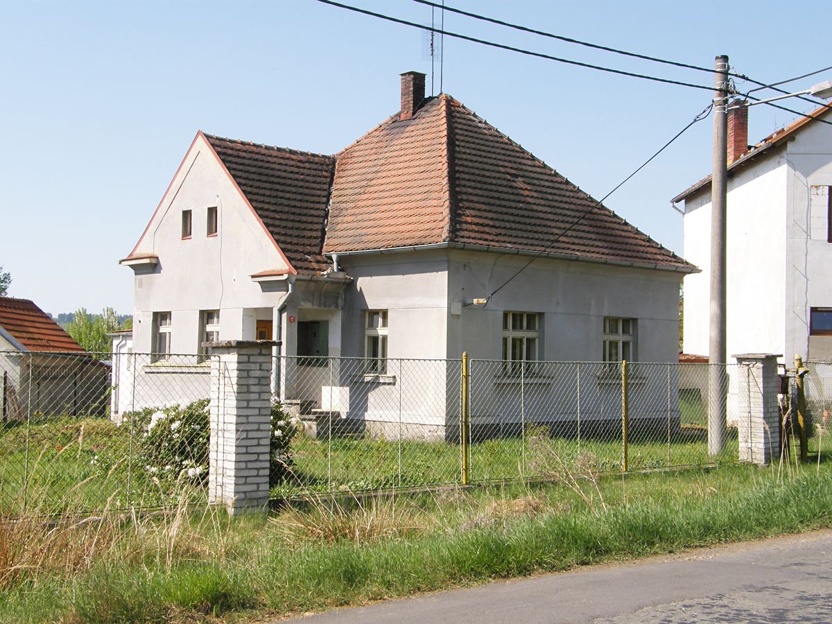 Prodej stavebního pozemku 2575 m² – fotografie 3