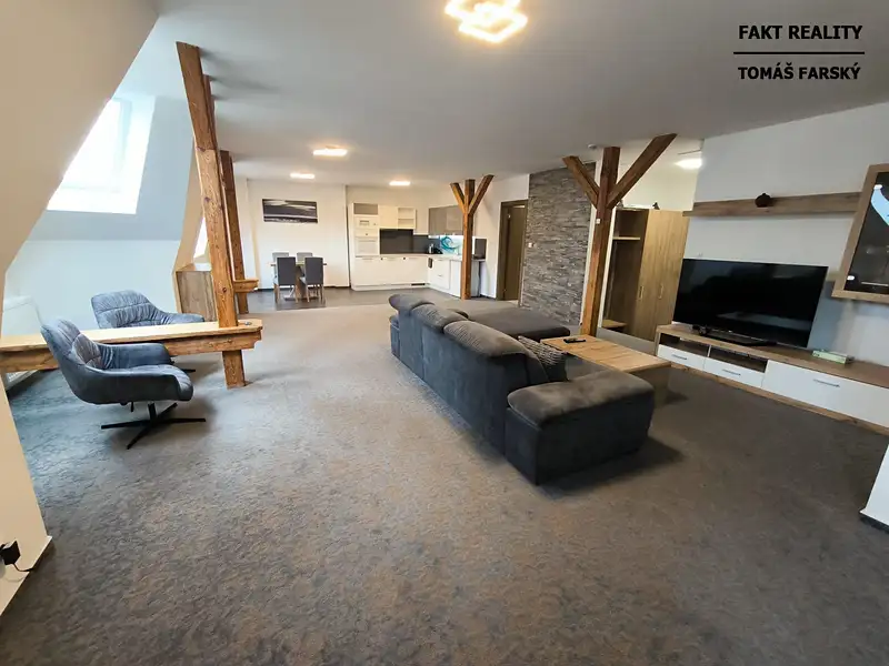 Pronájem bytu 2+kk 85 m², Ústí nad Labem – náhled fotky 1