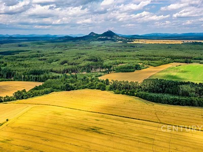 Prodej  stavebního pozemku 2 500 m²