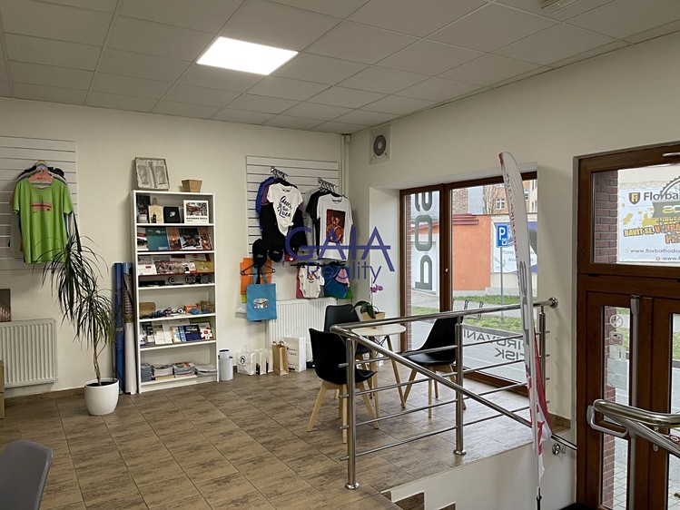 Комерційне приміщення в оренду, 364 м² (2 з 20)