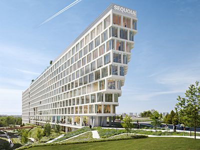 Pronájem kanceláře 1500 m²