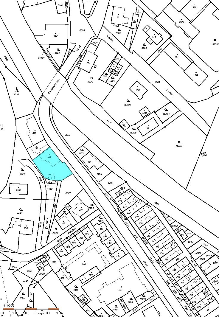 Prodej rodinného domu 240 m², pozemek 585 m² – fotografie 2