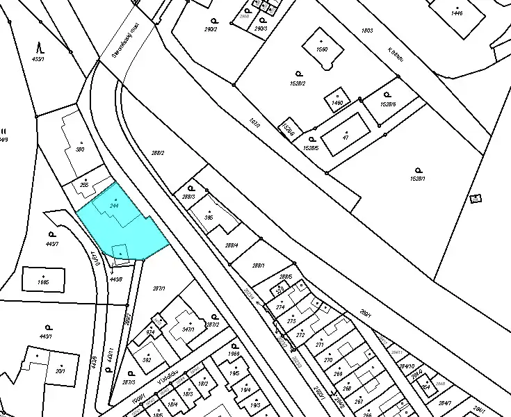 Prodej rodinného domu 240 m², pozemek 585 m², Trutnov – náhled fotky 2