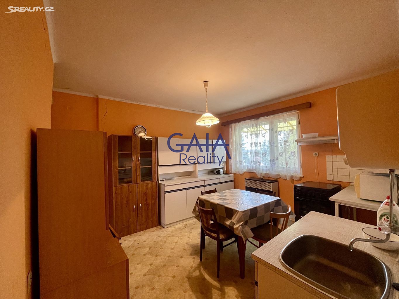 Prodej  rodinného domu 94 m², pozemek 1 688 m² – pohled 2