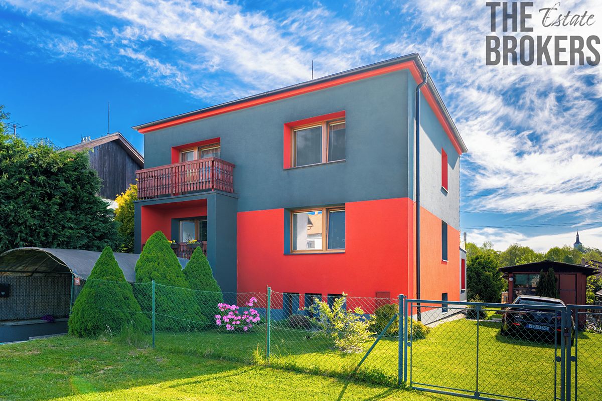 Prodej rodinného domu 187 m², pozemek 819 m² – fotografie 3