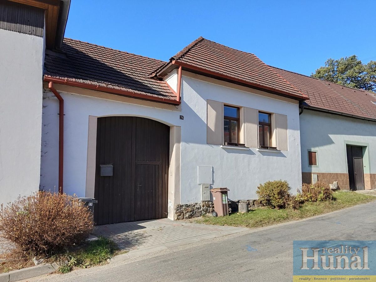 Prodej rodinného domu 88 m², pozemek 302 m²