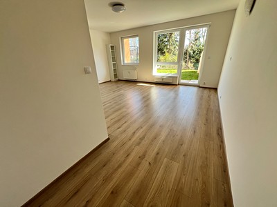 Prodej bytu 2+kk 57 m² (Jednopodlažní) — photo 2