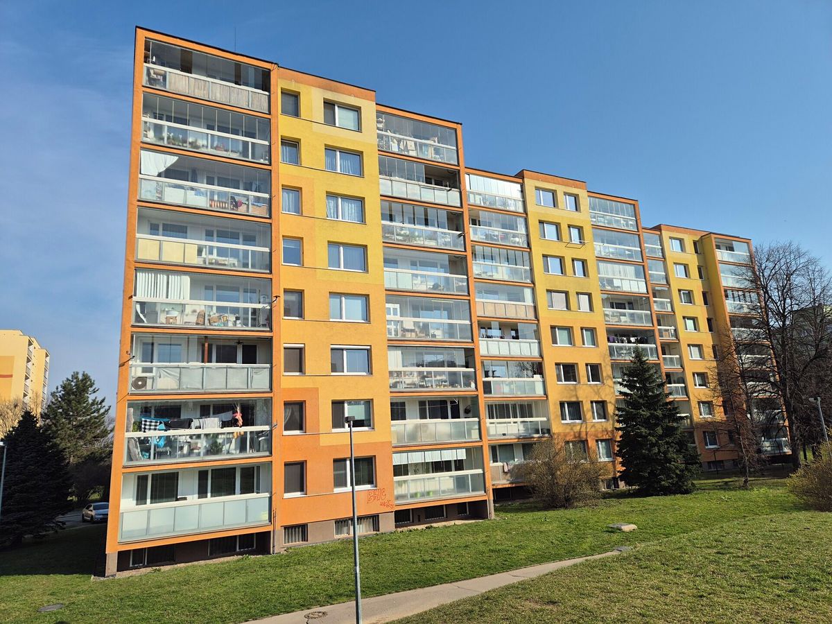 Prodej bytu 3+1 70 m², Praha – fotka 1 z 3