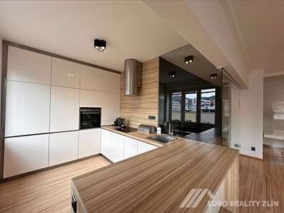 Pronájem bytu 2+kk 73 m²