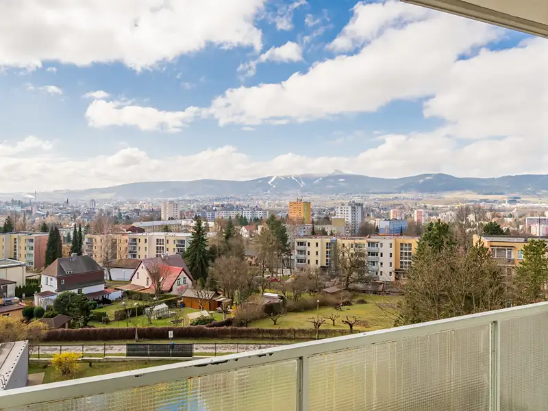Prodej bytu 3+1 80 m², Liberec – náhled fotky 2